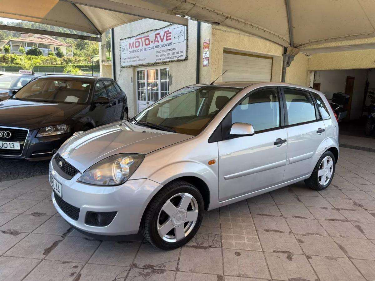 ford-fiesta-2006-gasolina-1242cc