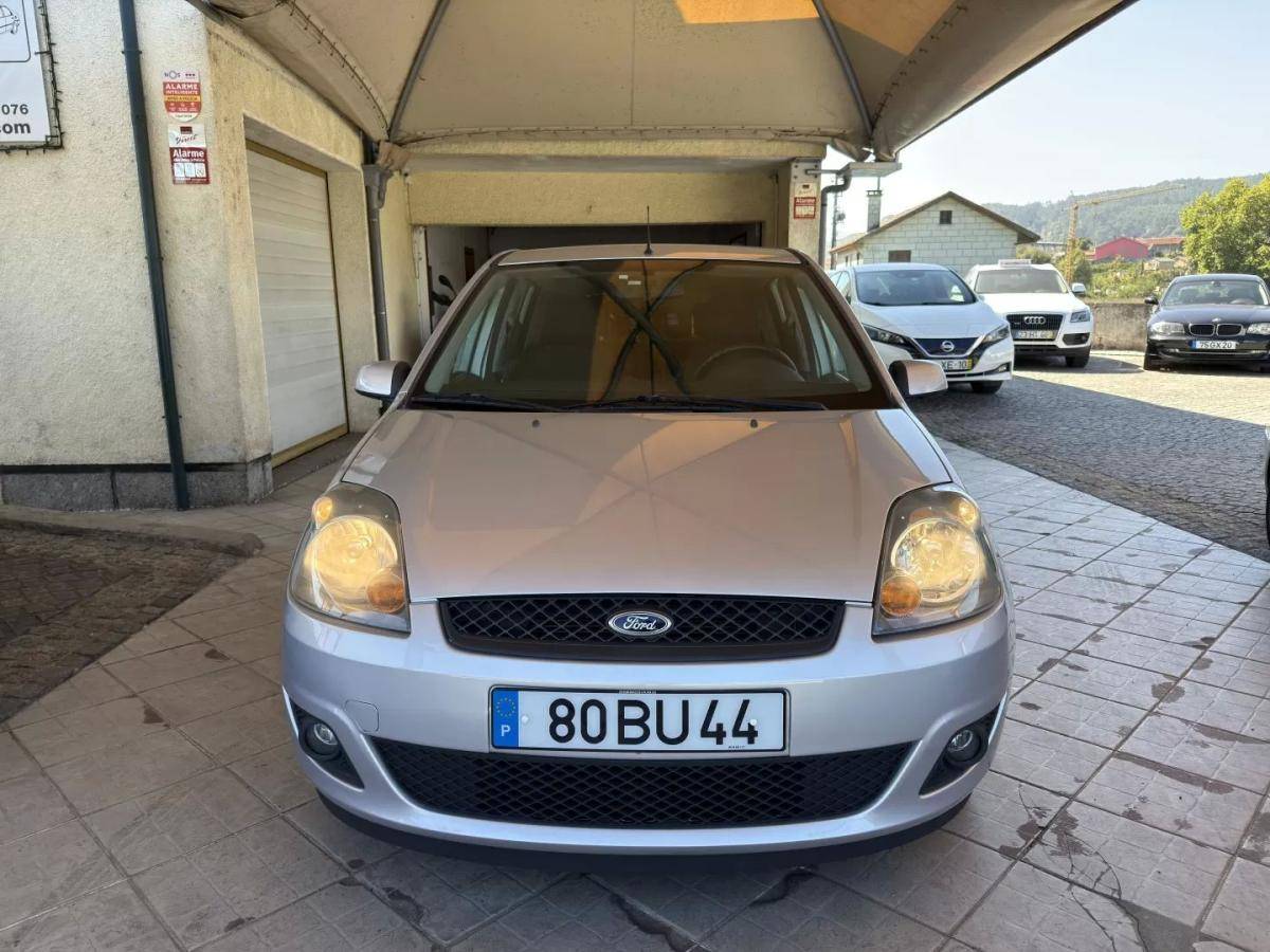 ford-fiesta-2006-gasolina-1242cc
