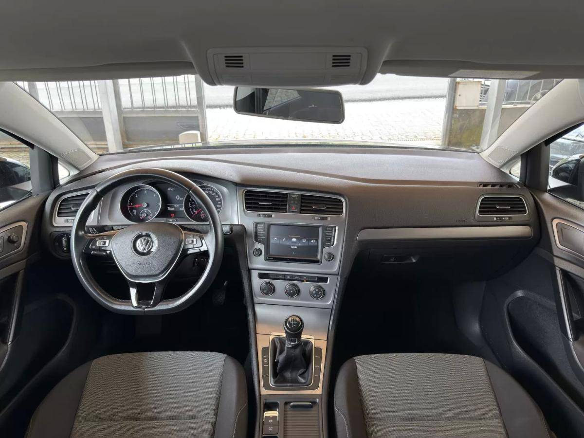 volkswagen-golf-2015-diesel-1598cc