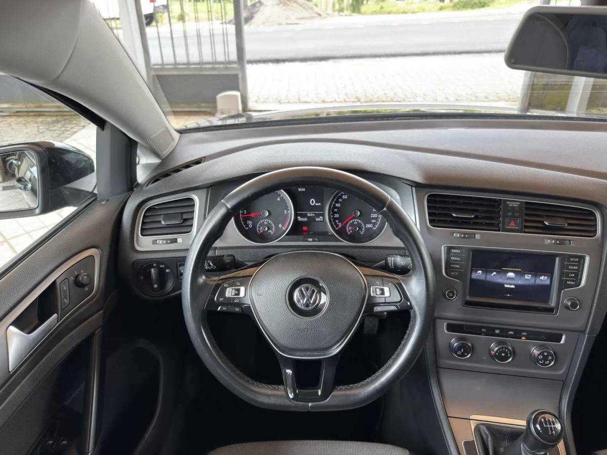 volkswagen-golf-2015-diesel-1598cc