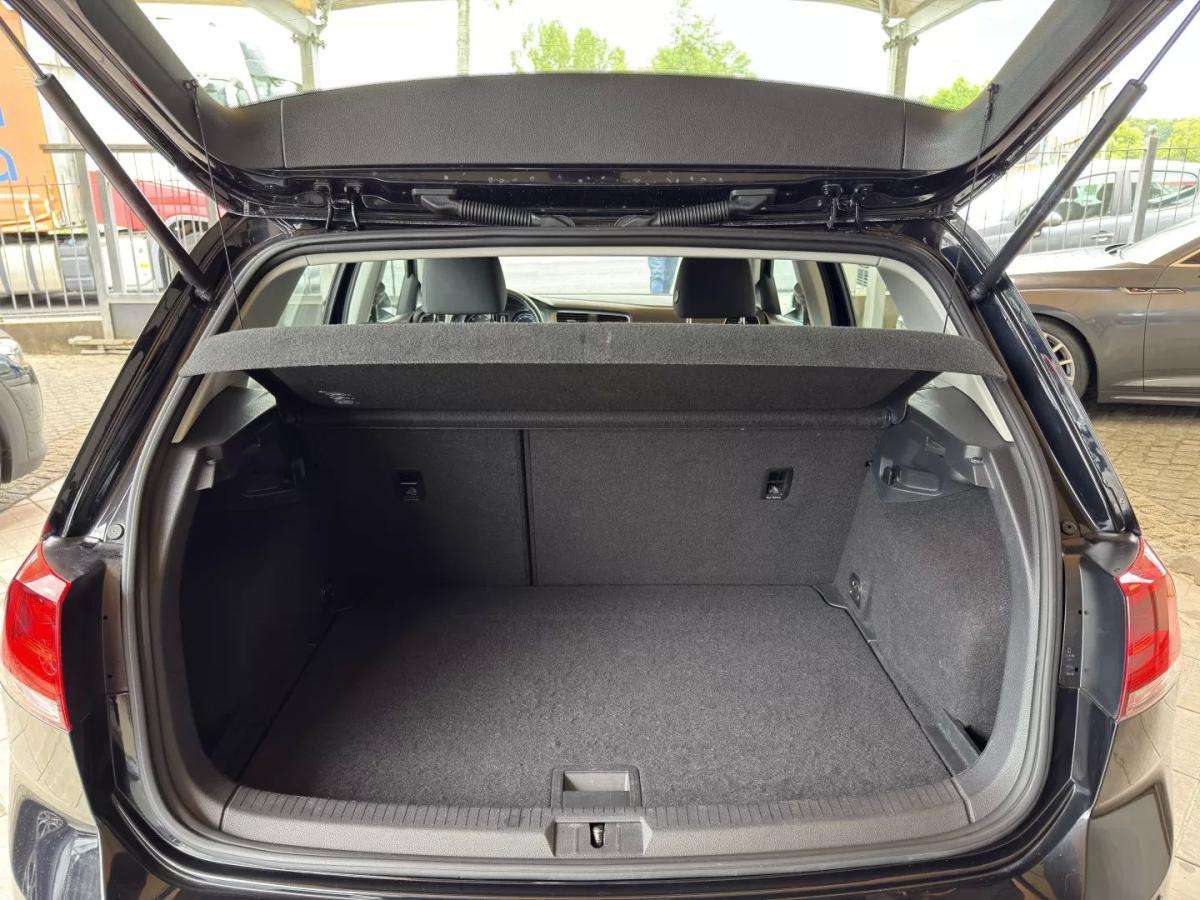 volkswagen-golf-2015-diesel-1598cc