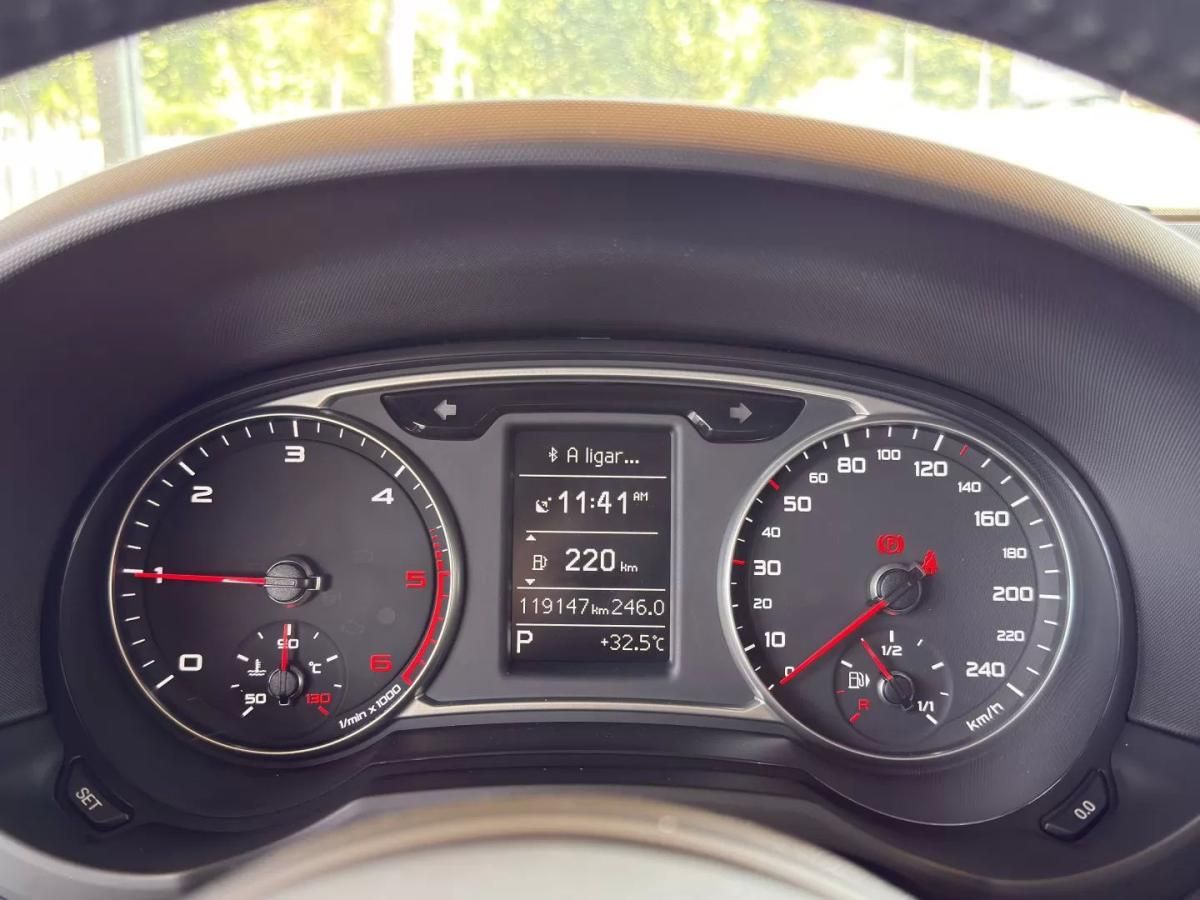 audi-a1-sportback-2014-diesel-1598cc