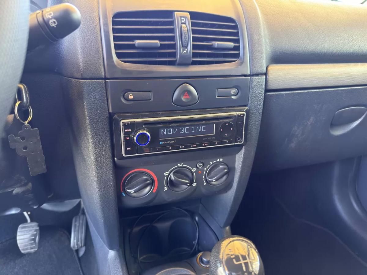 renault-clio-2004-gasolina-1149cc