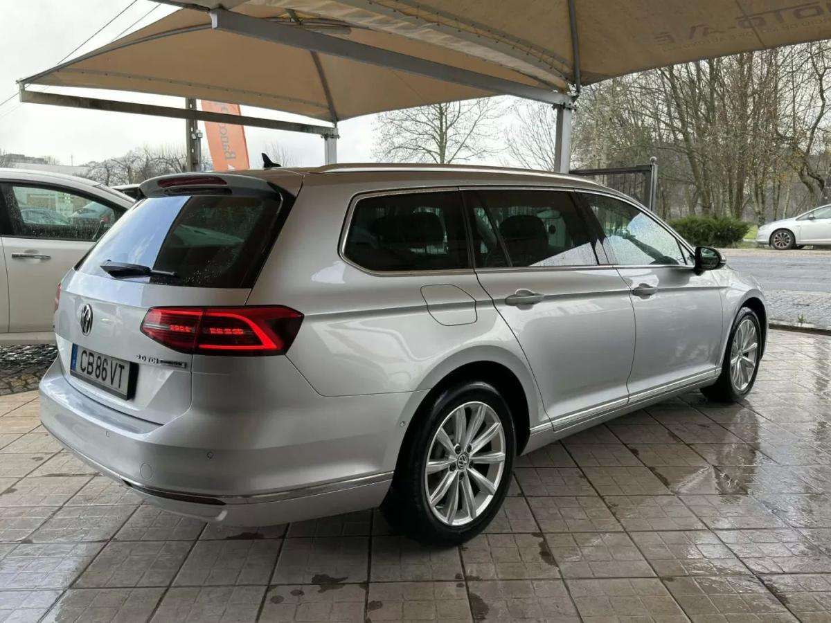 volkswagen-passat-variant-2015-diesel-1968cc