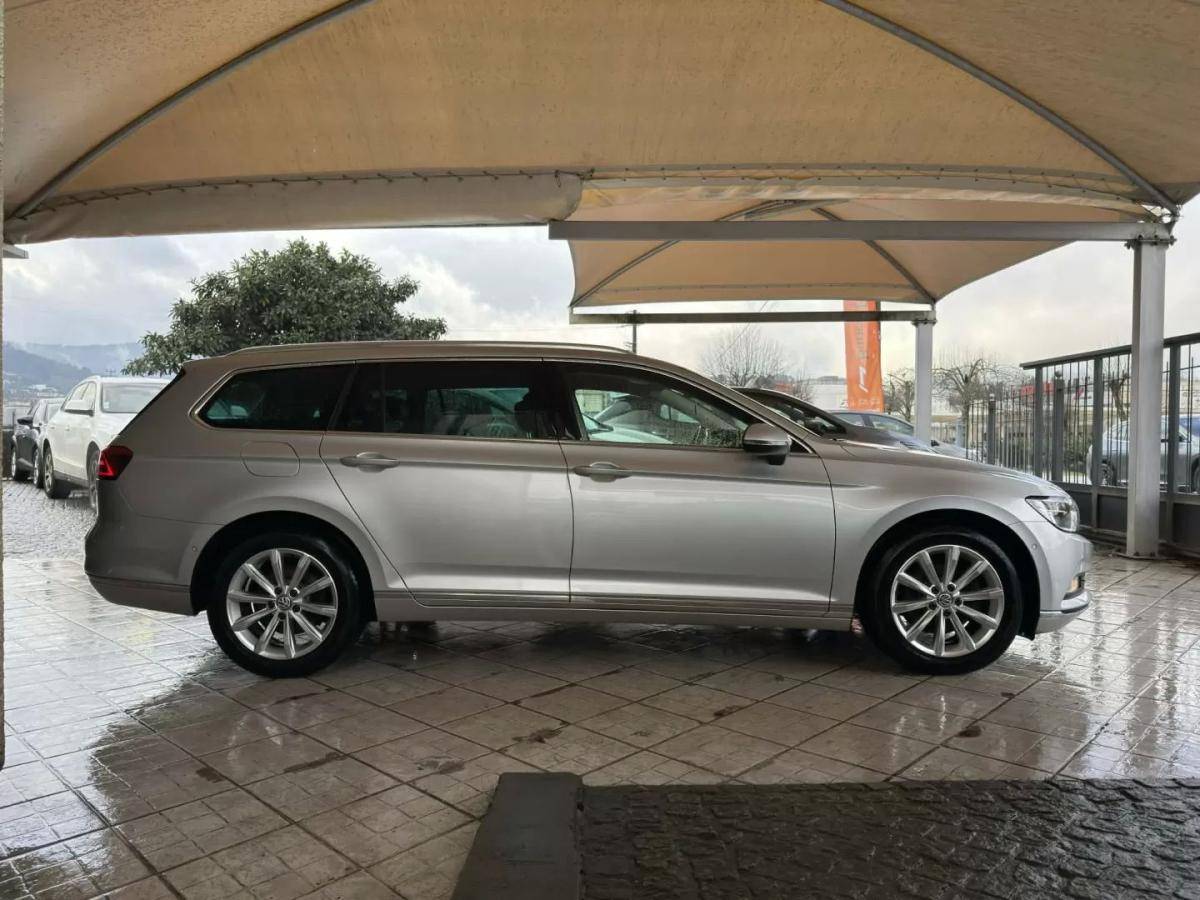 volkswagen-passat-variant-2015-diesel-1968cc