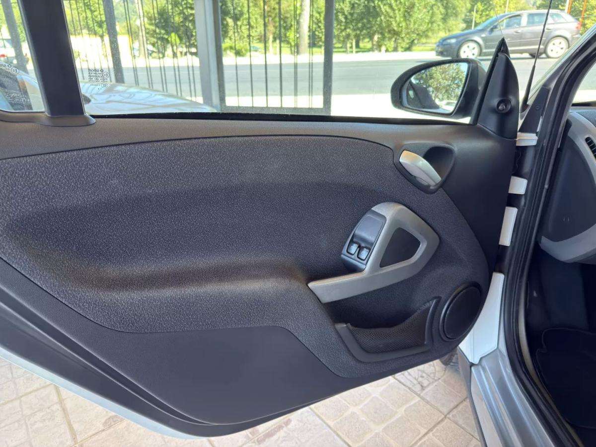 smart-fortwo-2010-gasolina-999cc