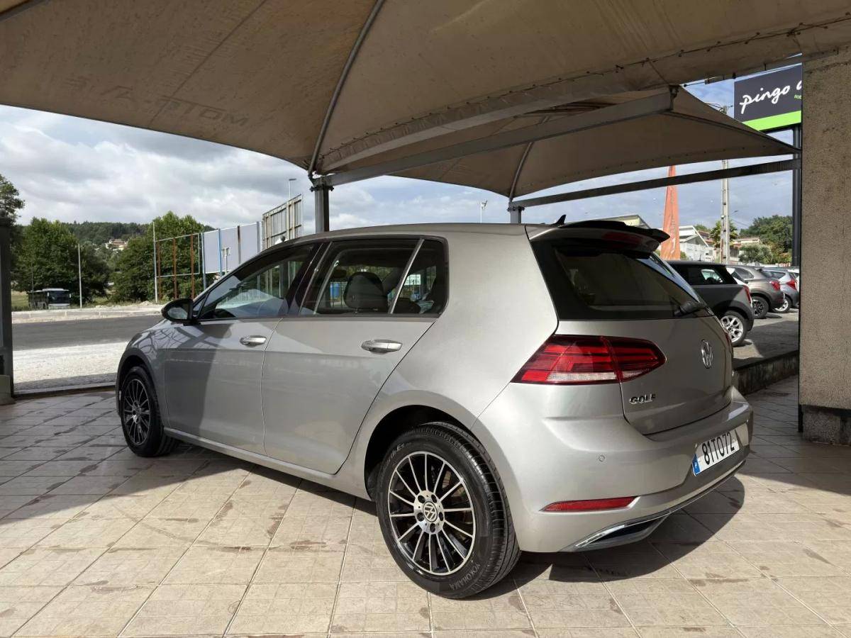 volkswagen-golf-2017-diesel-1598cc