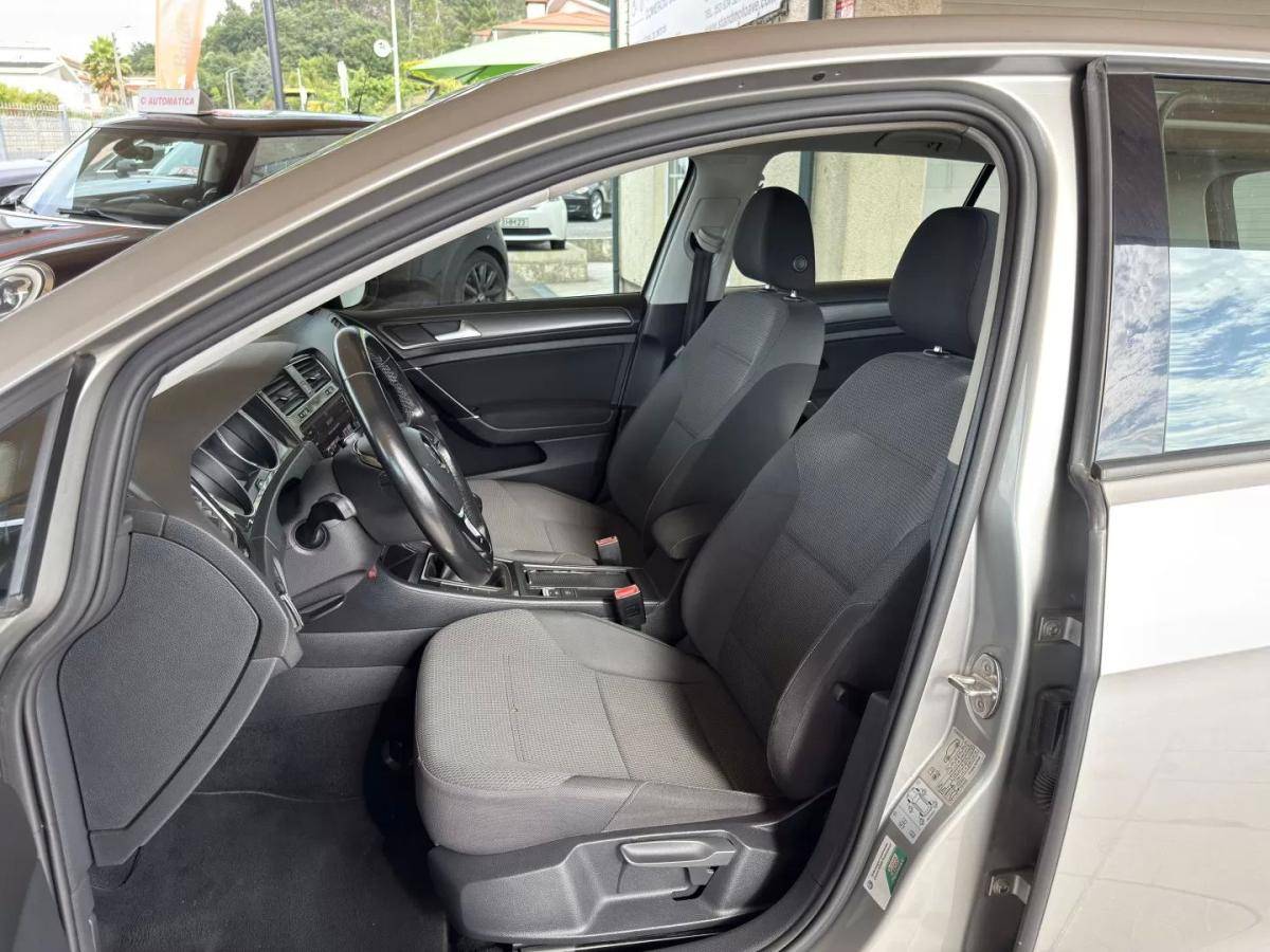 volkswagen-golf-2017-diesel-1598cc