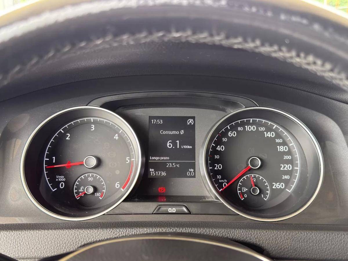 volkswagen-golf-2017-diesel-1598cc
