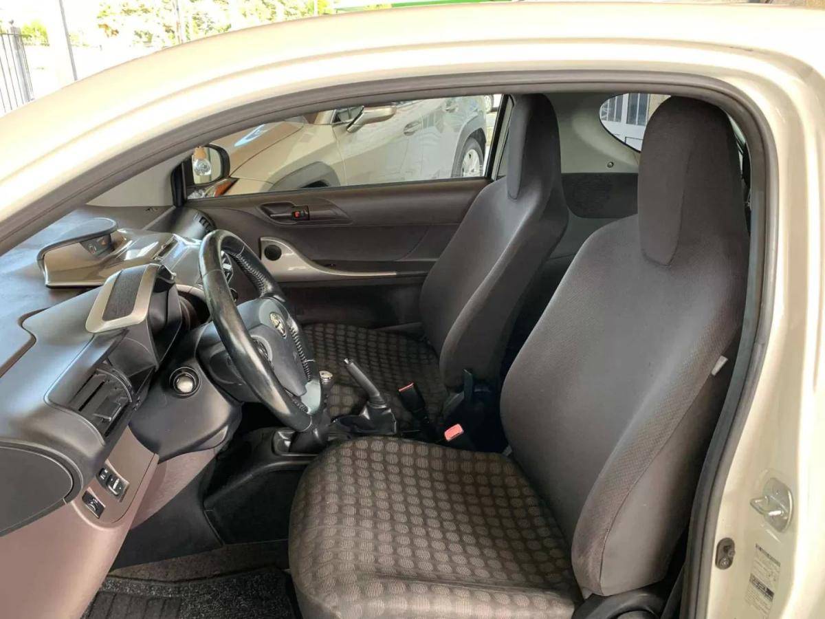toyota-iq-2009-gasolina-998cc