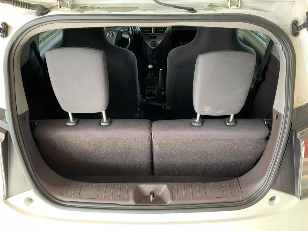 toyota-iq-2009-gasolina-998cc