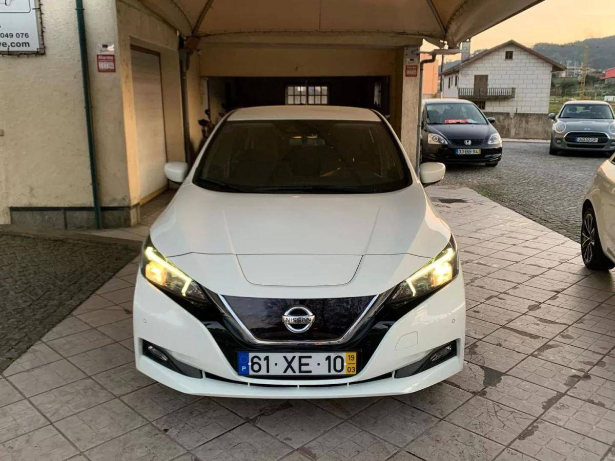 nissan-leaf-2019-eletrico-200cc