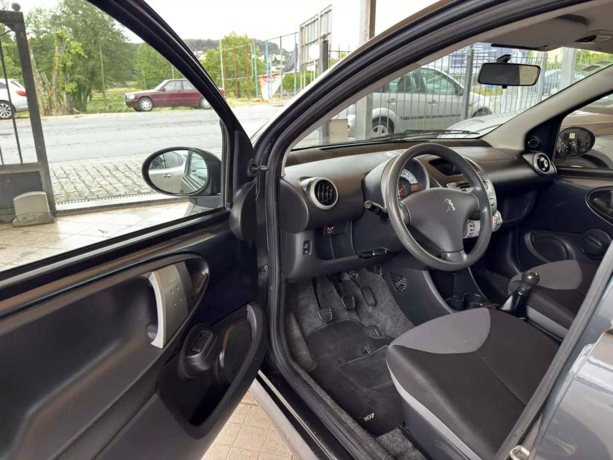 peugeot-107-2013-gasolina-998cc