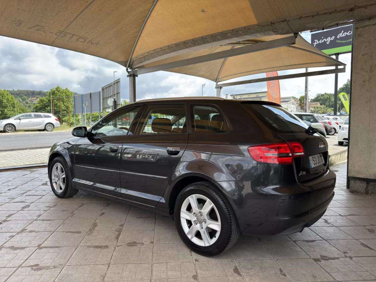 audi-a3-sportback-2010-diesel-1598cc