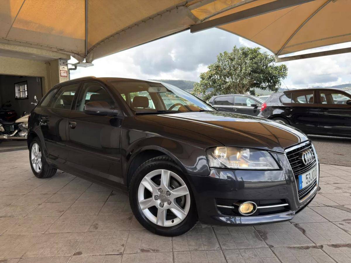 audi-a3-sportback-2010-diesel-1598cc