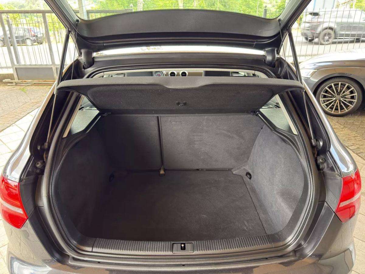 audi-a3-sportback-2010-diesel-1598cc