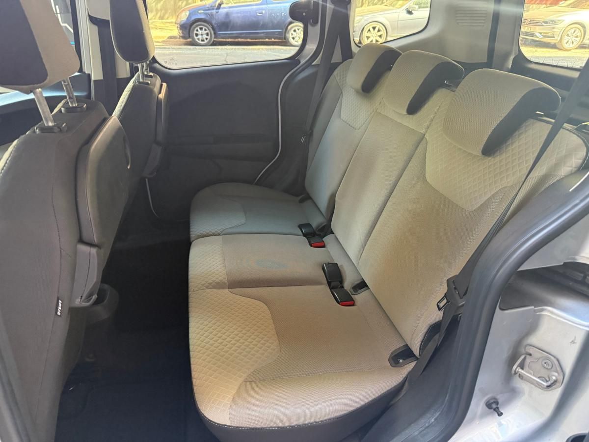 ford-tourneo-courier-2017-gasolina-998cc