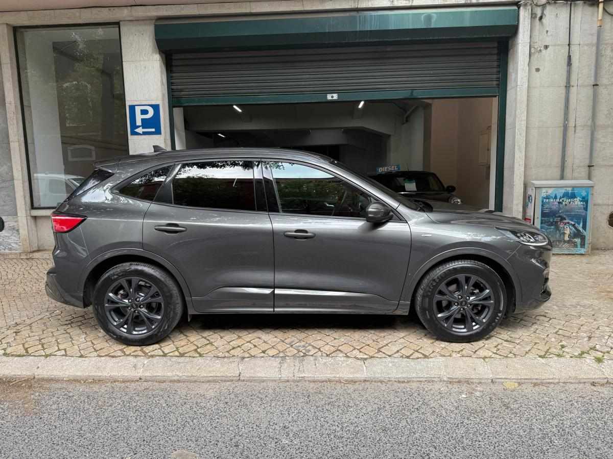 ford-kuga-2022-diesel-1499cc