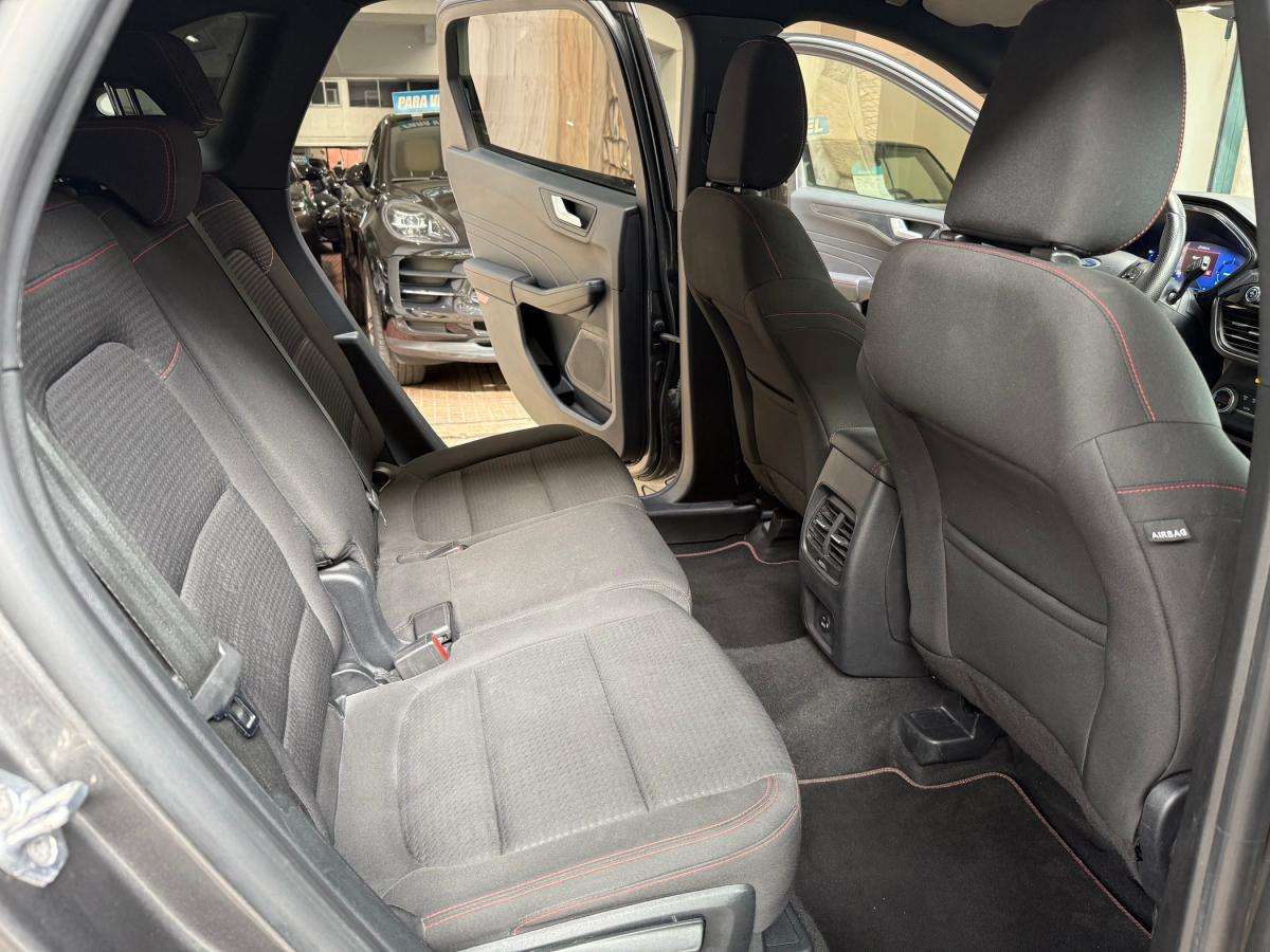 ford-kuga-2022-diesel-1499cc