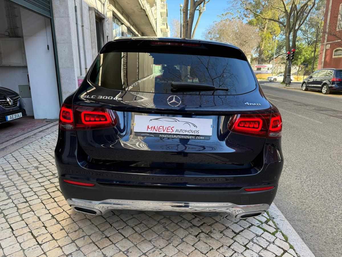 mercedes-benz-glc-2021-hibrido-a-diesel-1950cc
