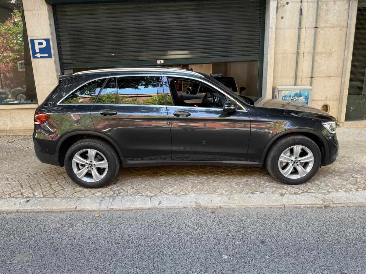 mercedes-benz-glc-2021-hibrido-a-diesel-1950cc