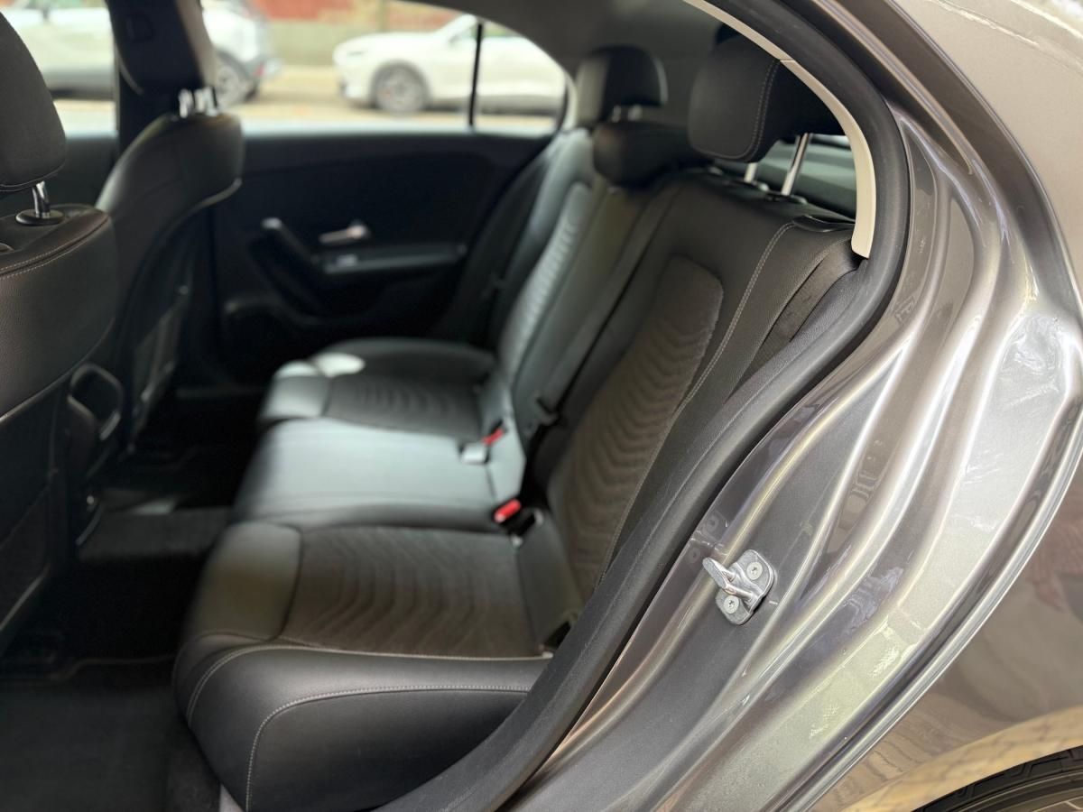 mercedes-benz-classe-a-2024-gasolina-1332cc