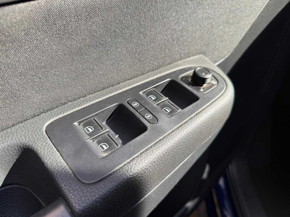 volkswagen-sharan-2019-diesel-1968cc