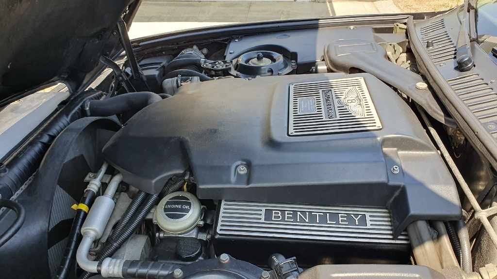 bentley-azure-6-75-v8-6-8-2001-gasolina-6761cc