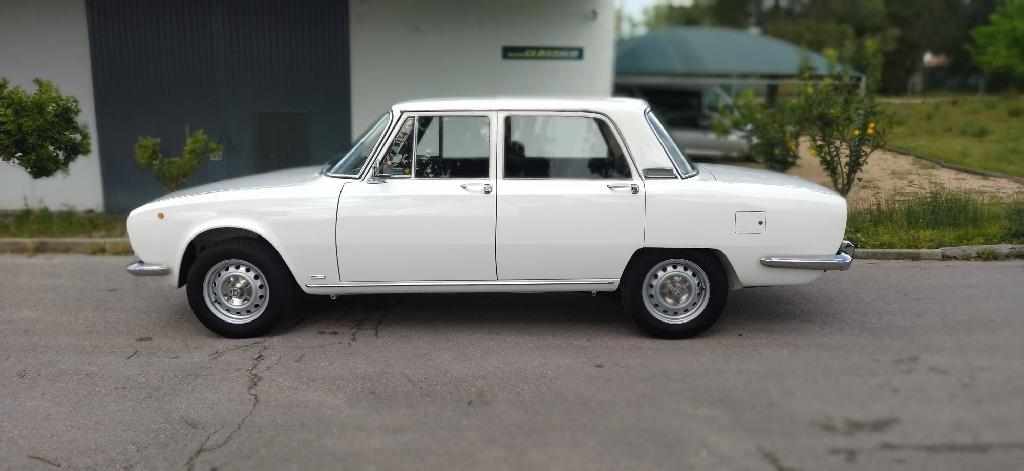 alfa-romeo-alfetta-1-8-1973-gasolina-1779cc
