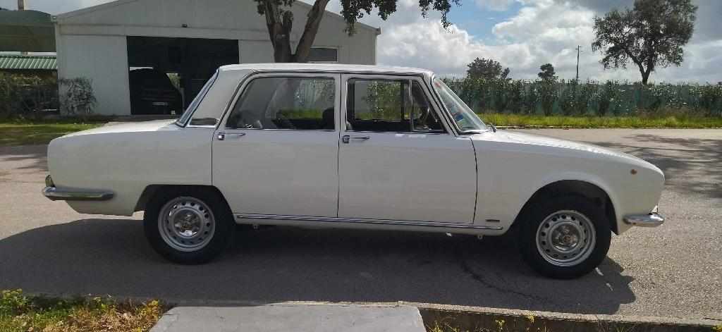 alfa-romeo-alfetta-1-8-1973-gasolina-1779cc