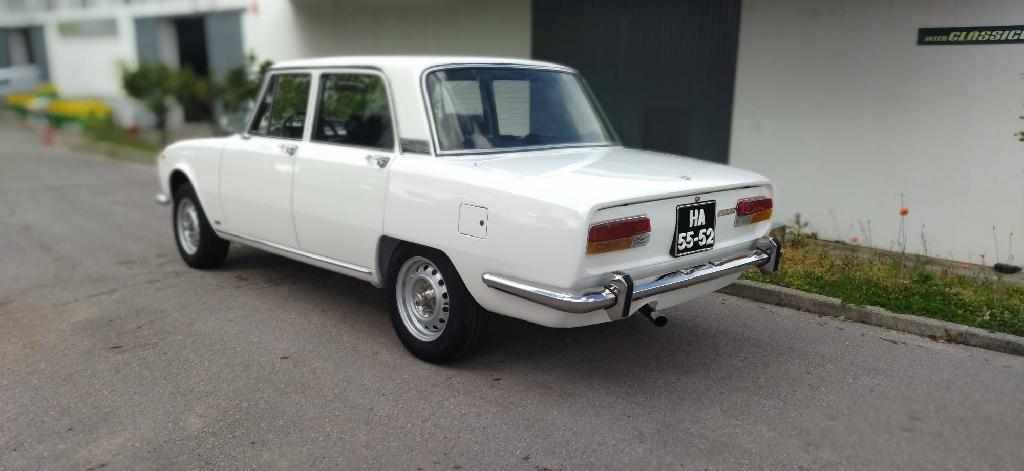 alfa-romeo-alfetta-1-8-1973-gasolina-1779cc