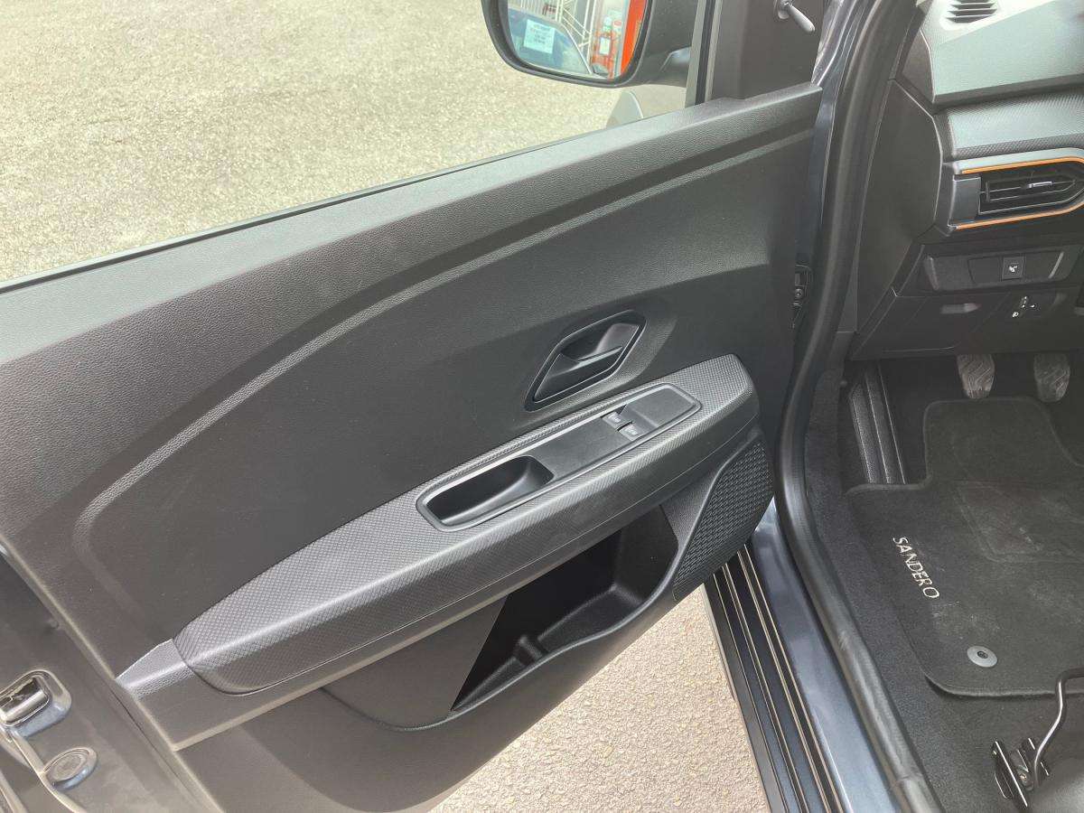 dacia-sandero-2022-gasolina-999cc