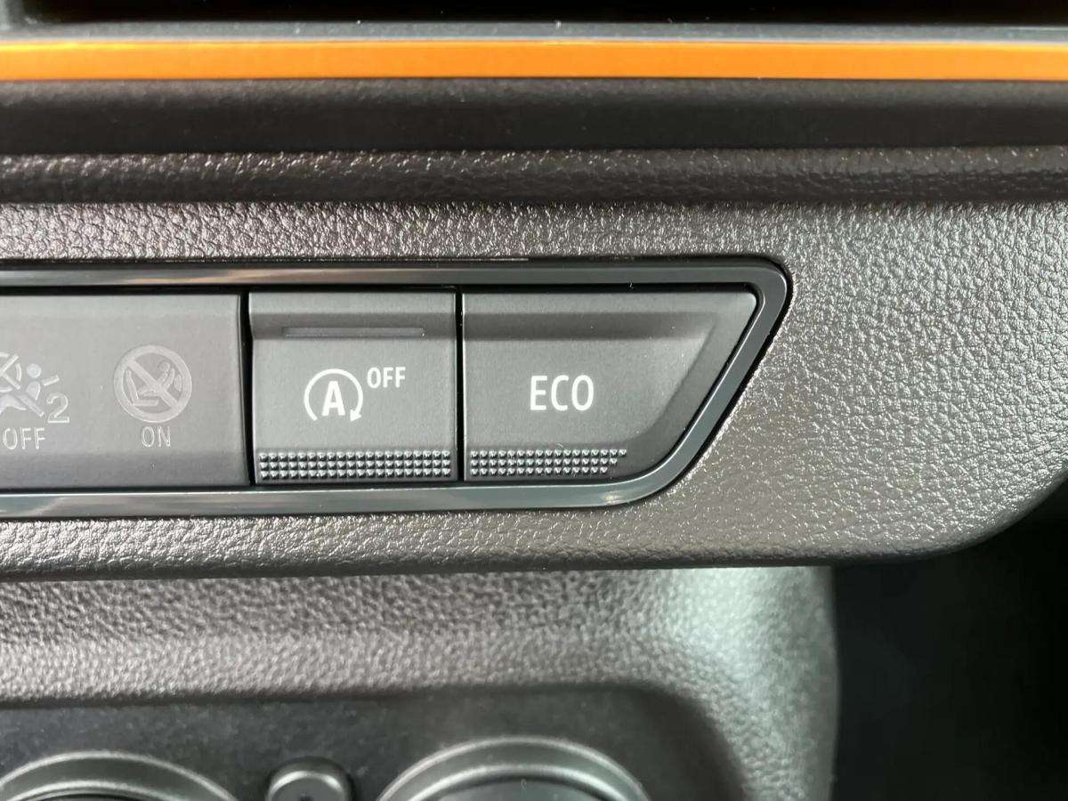 dacia-sandero-2022-gasolina-999cc