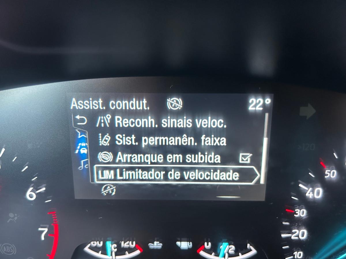 ford-focus-sw-2023-gasolina-998cc