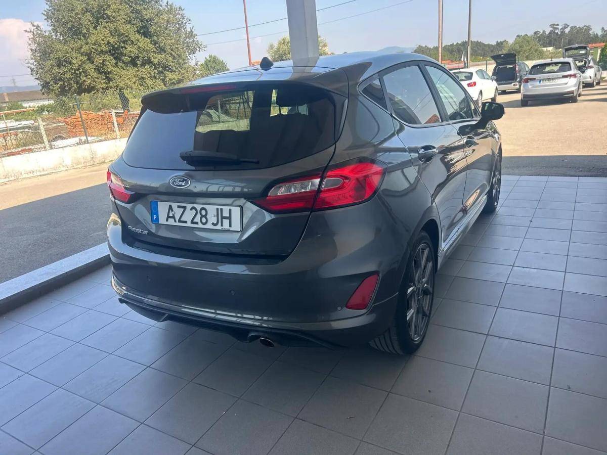 ford-fiesta-2023-gasolina-998cc