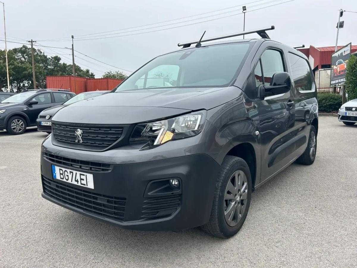 peugeot-partner-2023-diesel-1460cc