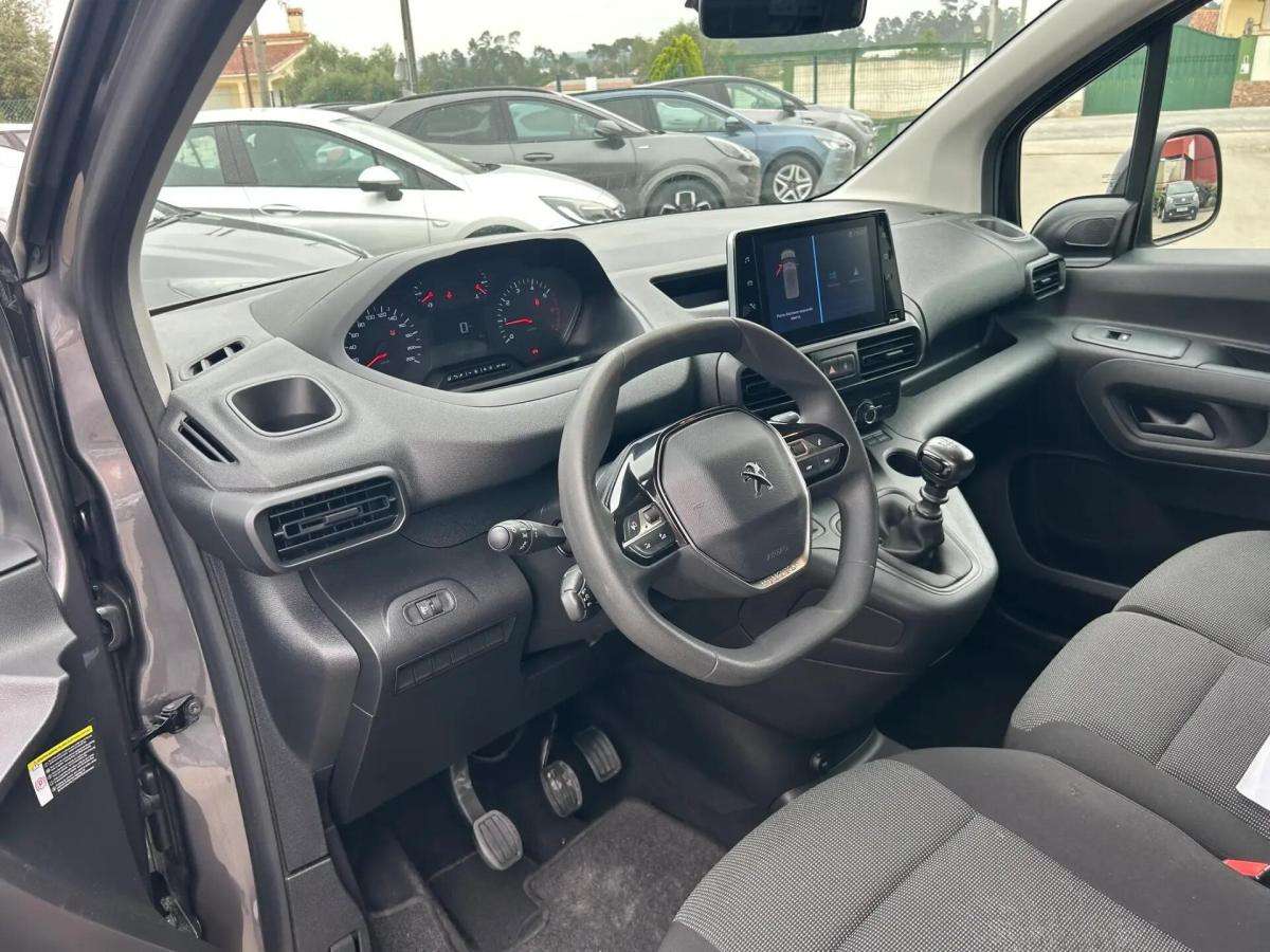 peugeot-partner-2023-diesel-1460cc