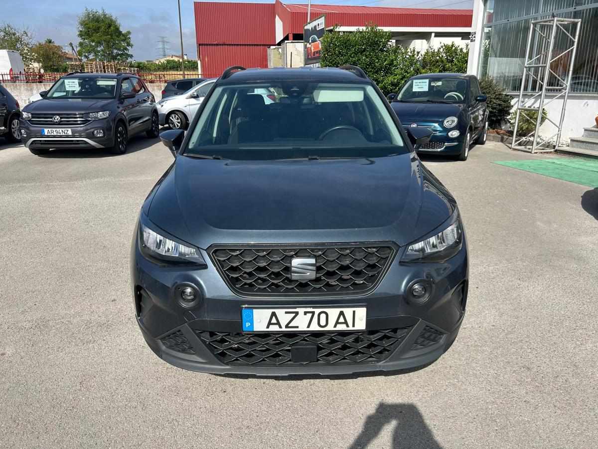 seat-arona-2023-gasolina-999cc