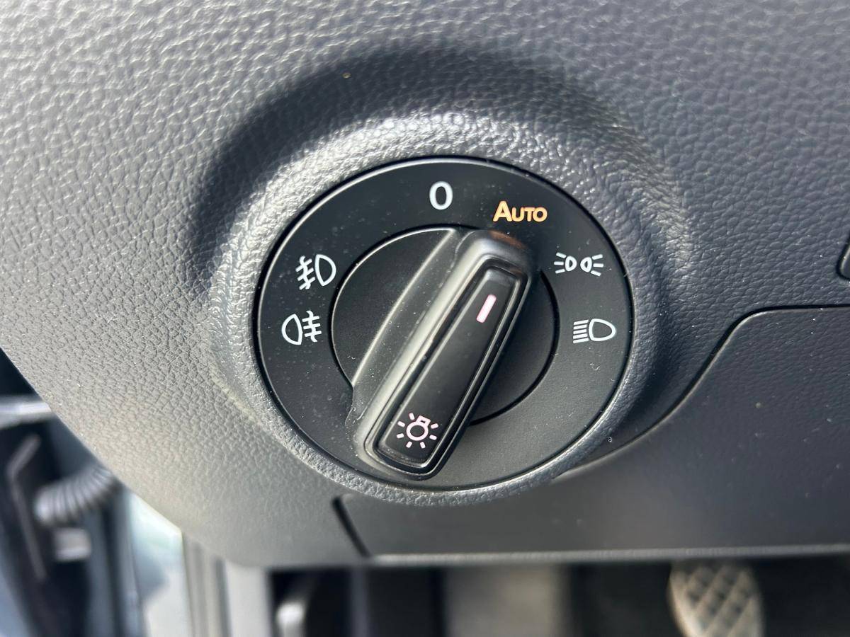 seat-arona-2023-gasolina-999cc