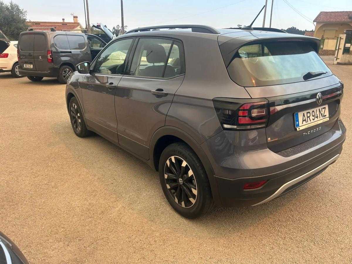 volkswagen-t-cross-2022-gasolina-999cc