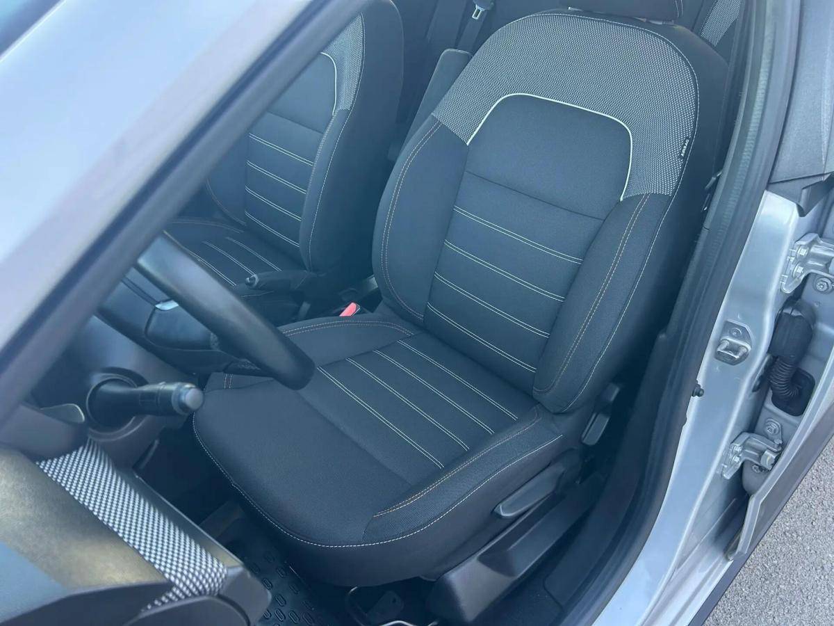 dacia-sandero-2023-gasolina-999cc