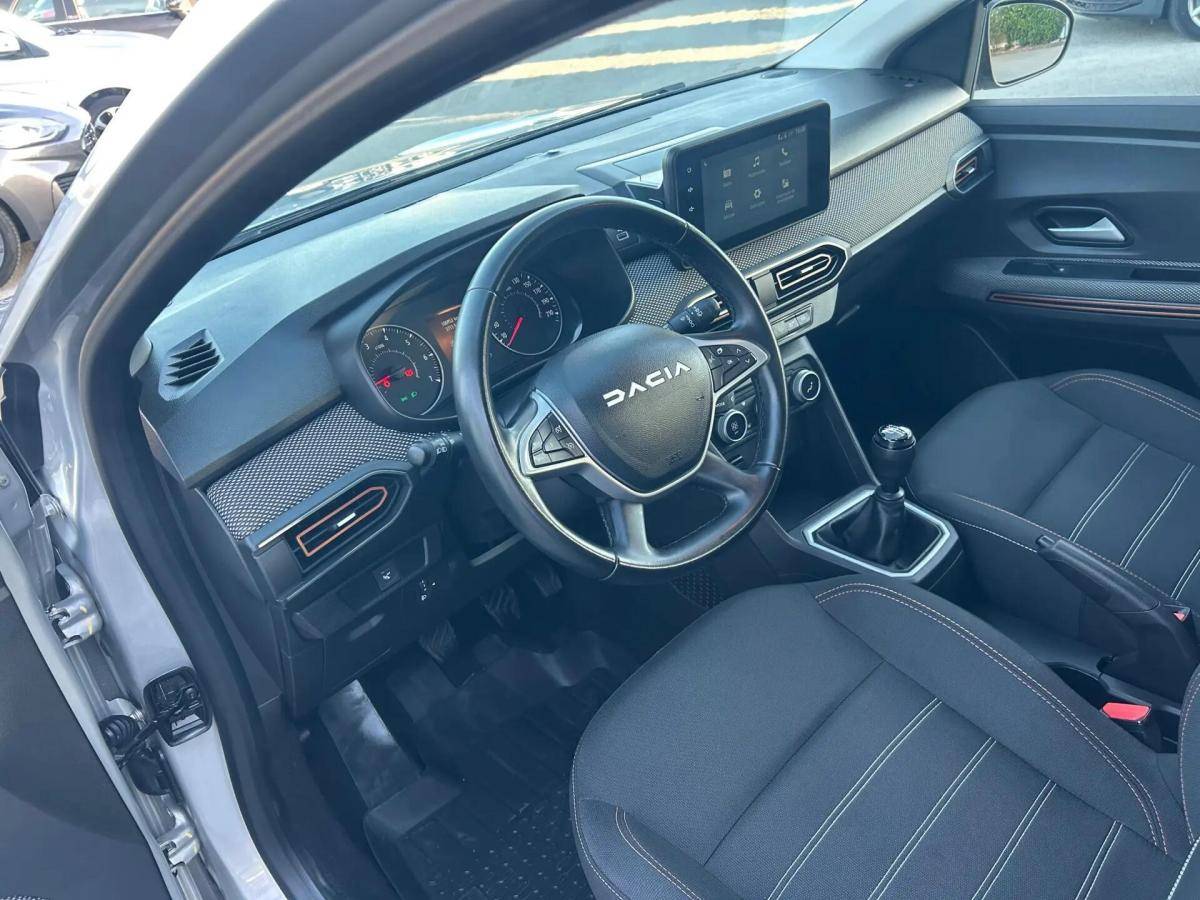 dacia-sandero-2023-gasolina-999cc