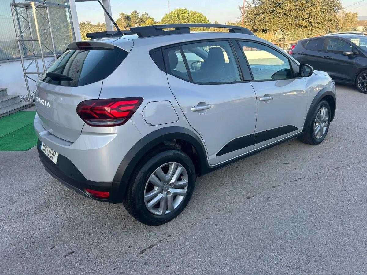 dacia-sandero-2023-gasolina-999cc