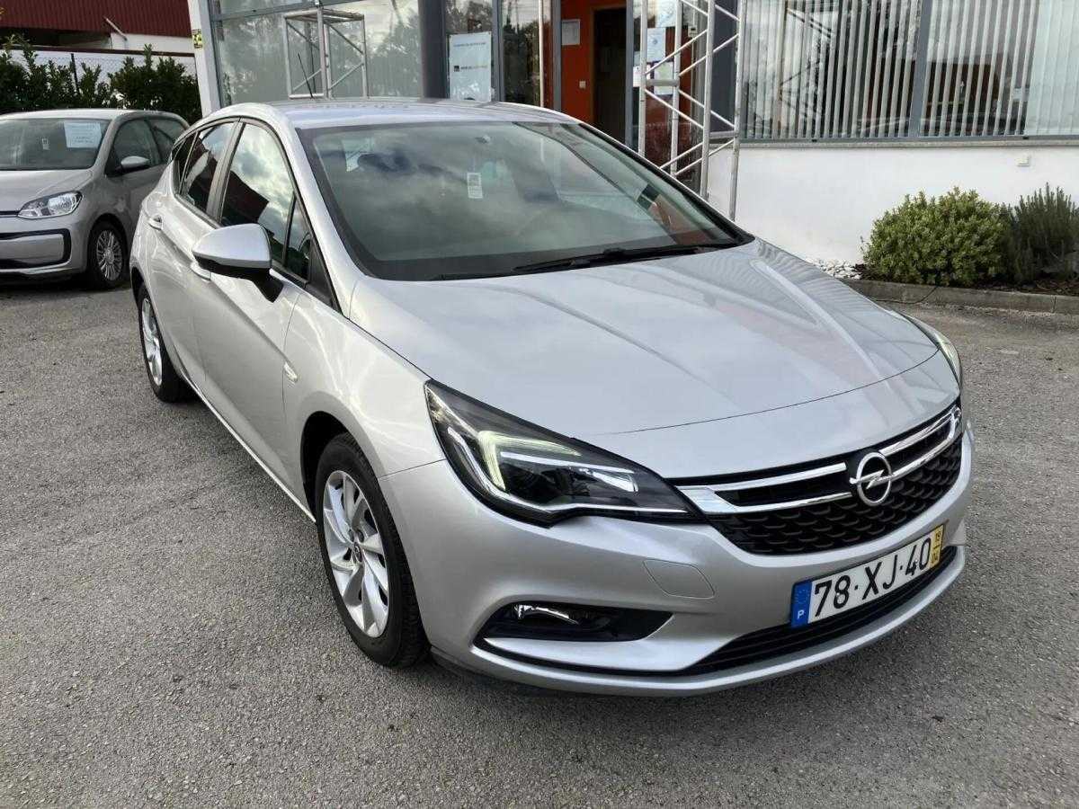 opel-astra-2019-gasolina-999cc