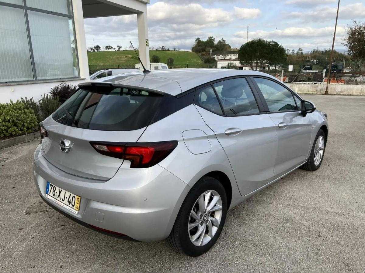 opel-astra-2019-gasolina-999cc