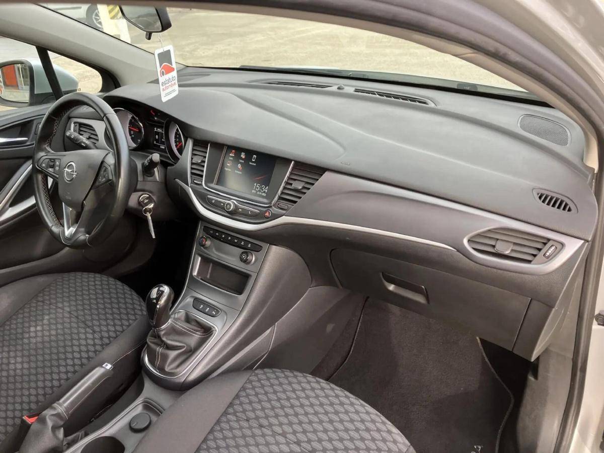 opel-astra-2019-gasolina-999cc