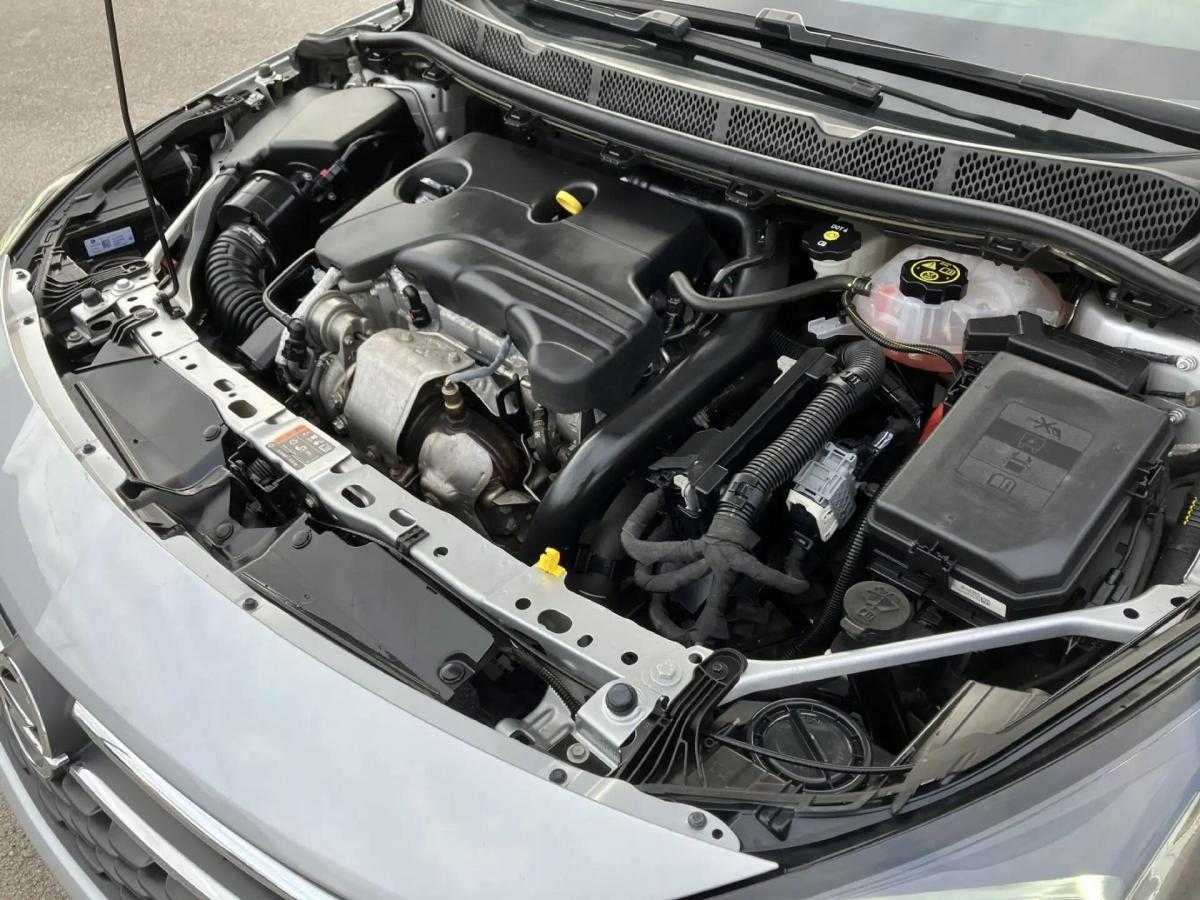 opel-astra-2019-gasolina-999cc