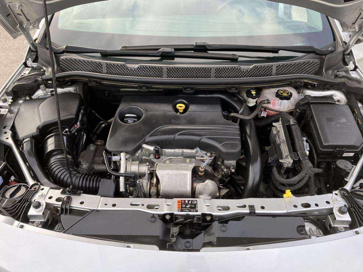 opel-astra-2019-gasolina-999cc