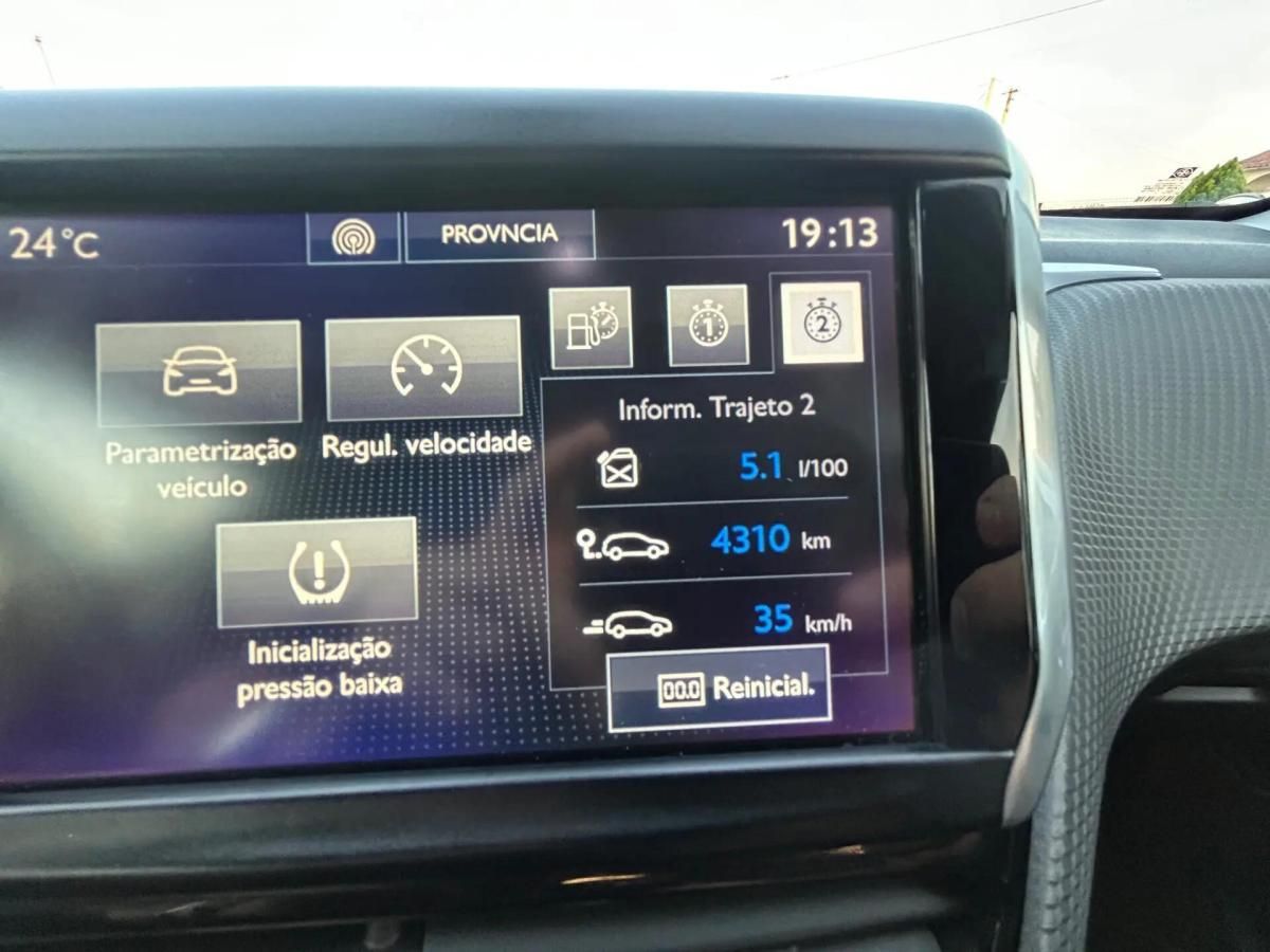 peugeot-2008-2016-diesel-1560cc