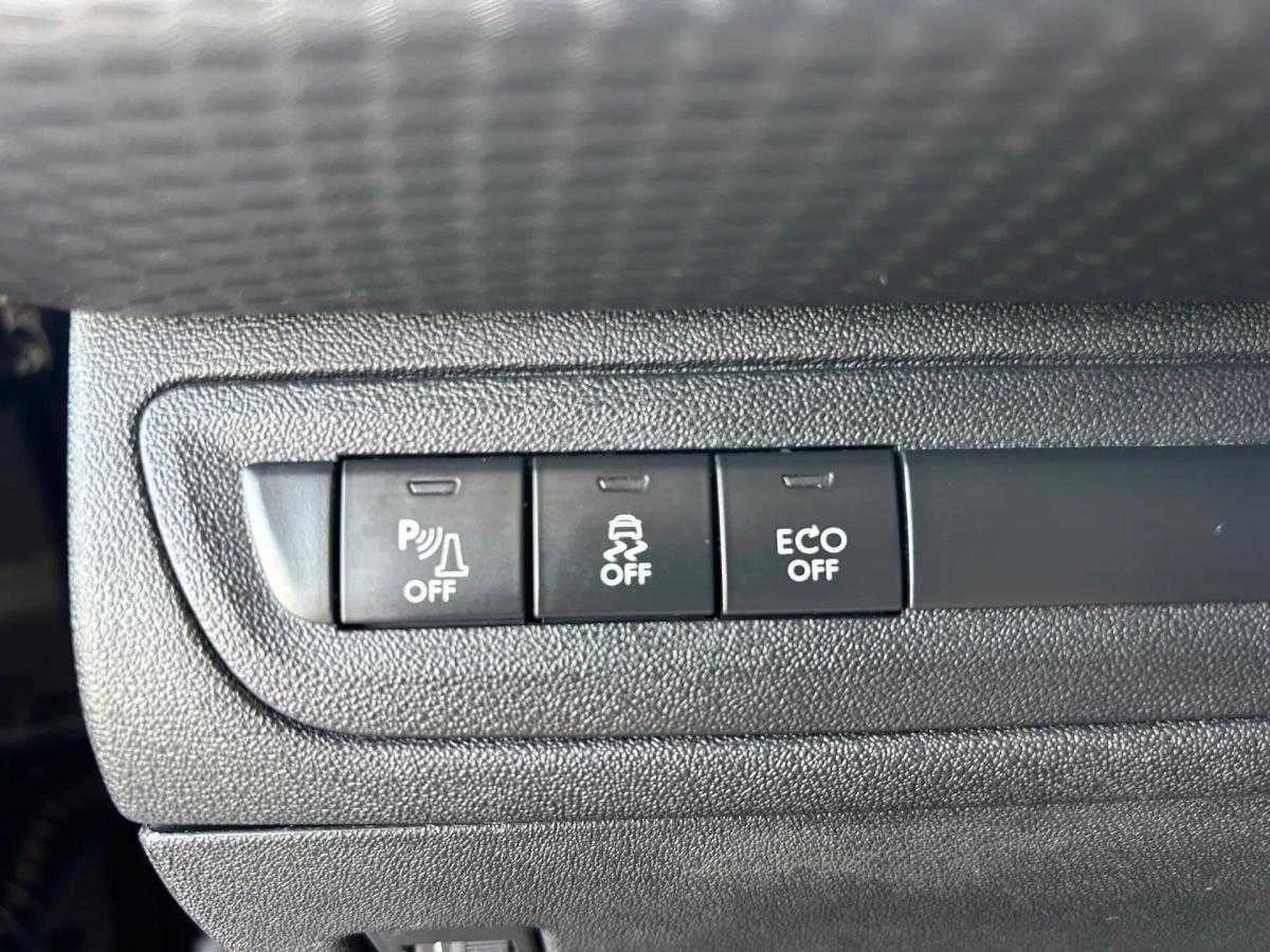 peugeot-2008-2016-diesel-1560cc